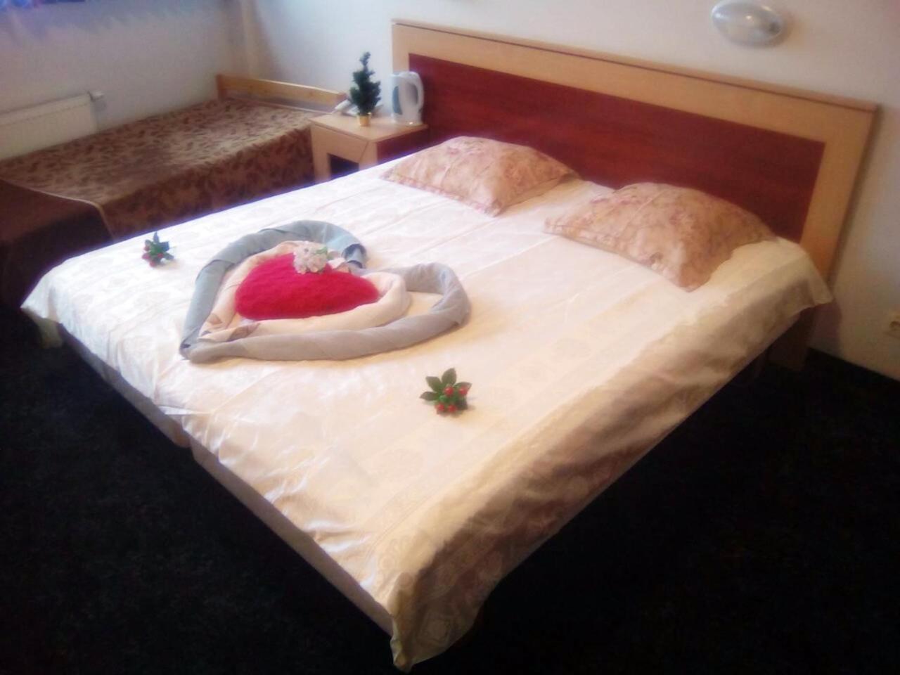 Tanagra 2*